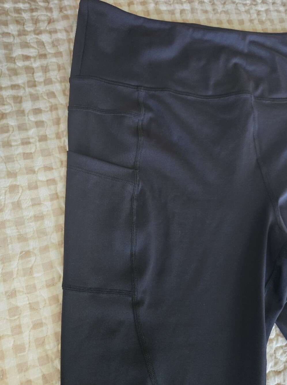 2 Pair Bundle ZYIA Black Capri Leggings One With Pockets, 16/18, Gym, Athletic - Picture 6 of 8